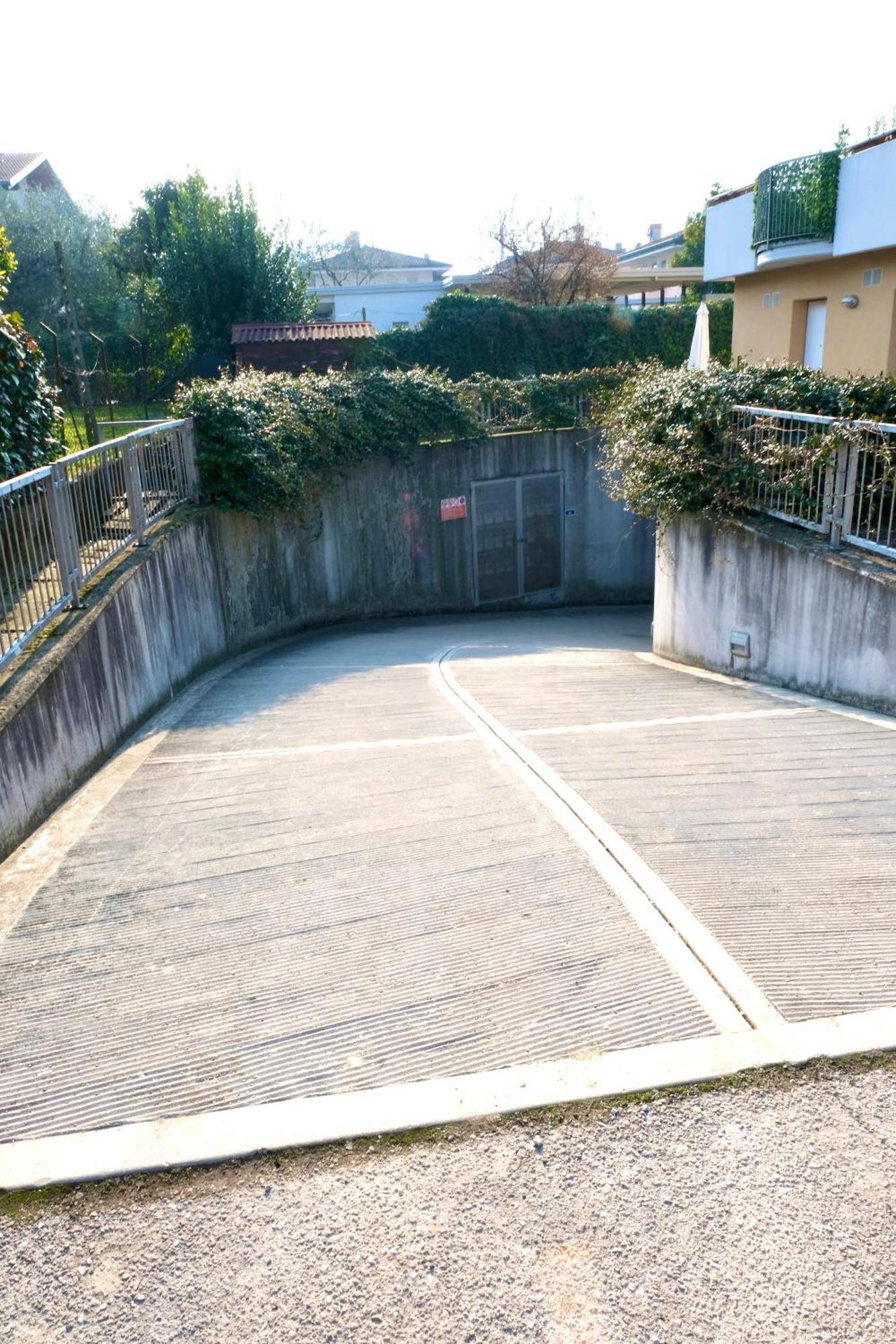 Casa Segantini - Relax Patio Apartment 1 Арко Екстериор снимка