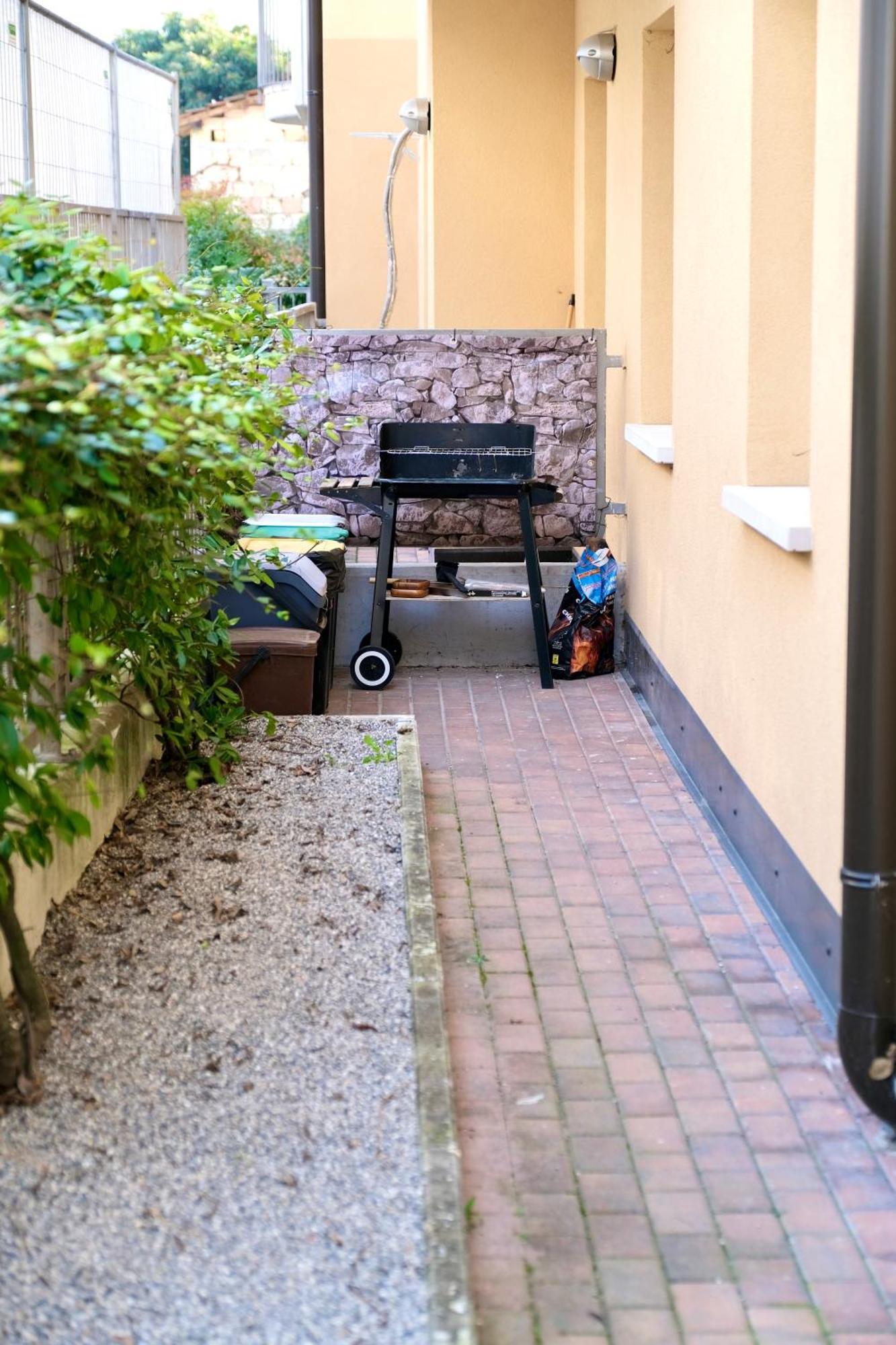 Casa Segantini - Relax Patio Apartment 1 Арко Екстериор снимка